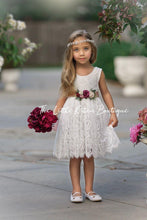 Sleeveless Knee Length Lace Flower Girl Dress